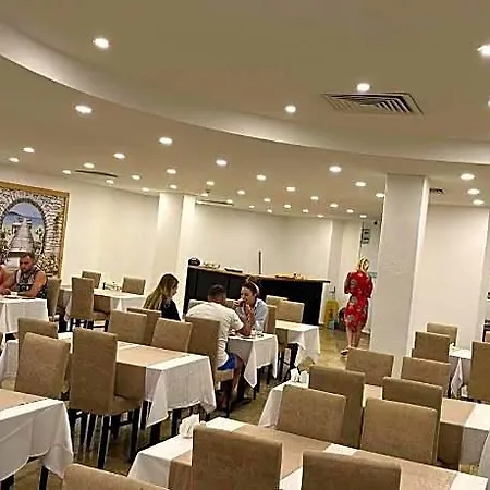 Oda ve Kahvaltı Felizya Kemer