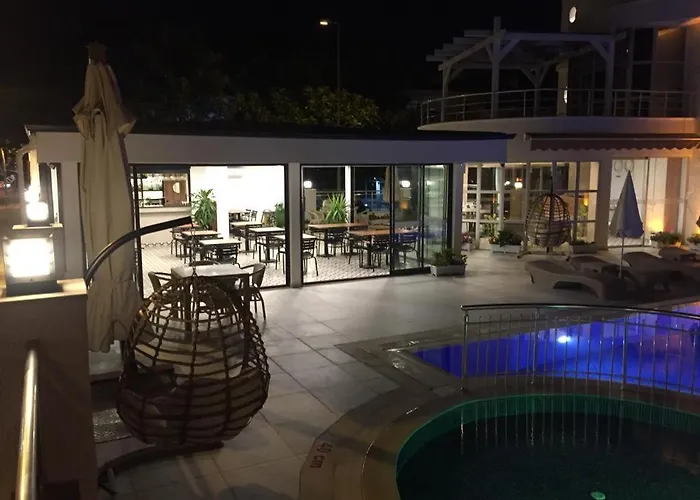 Felizya Panzió Kemer